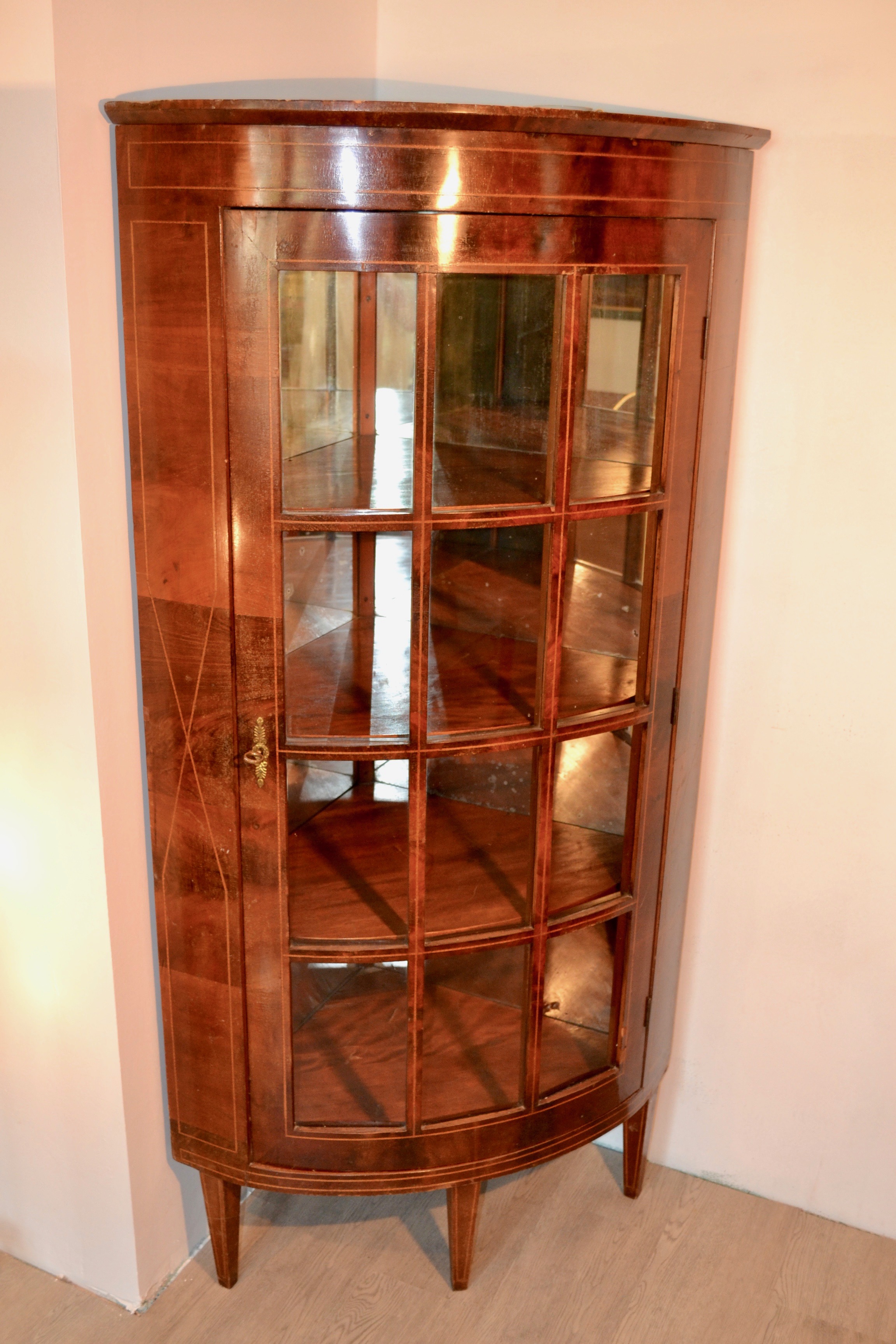 Aktuelles Angebot - Antiquitäten und Möbelbau